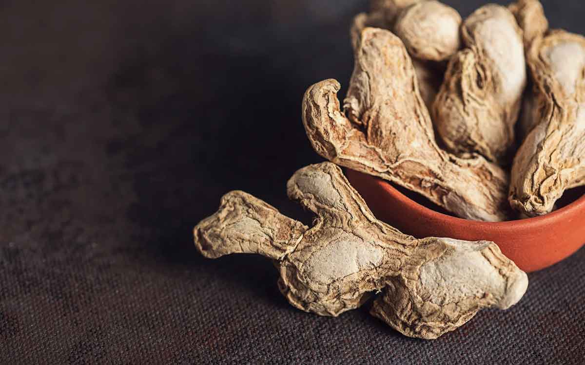 Dry Ginger | మ‌న వంటింట్లో ఉండే ఈ ప‌దార్థం గురించి తెలుసా..? ఎన్నో ఔష‌ధ గుణాల‌ను క‌లిగి ఉంటుంది..!
