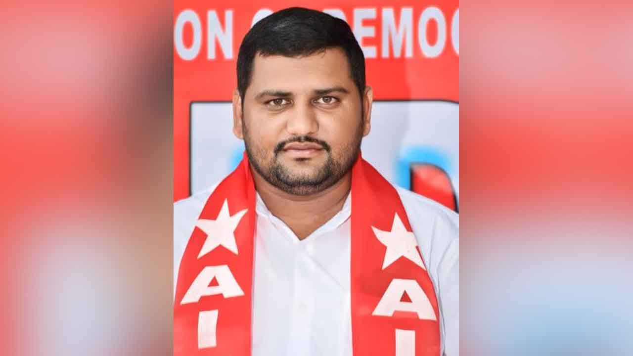 Engineering colleges | ఇంజినీరింగ్‌ కాలేజీలు ఫీజులు పెంచకుండా చర్యలు తీసుకోవాలి : నాగార్జున