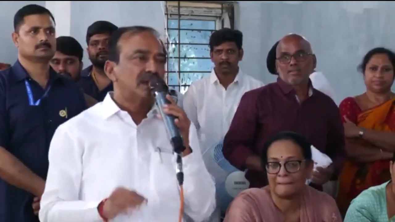 Etala Rajender | రేవంత్ రెడ్డి ఓ సైకో.. ఎంపీ ఈట‌ల రాజేంద‌ర్ సంచ‌ల‌న వ్యాఖ్య‌లు