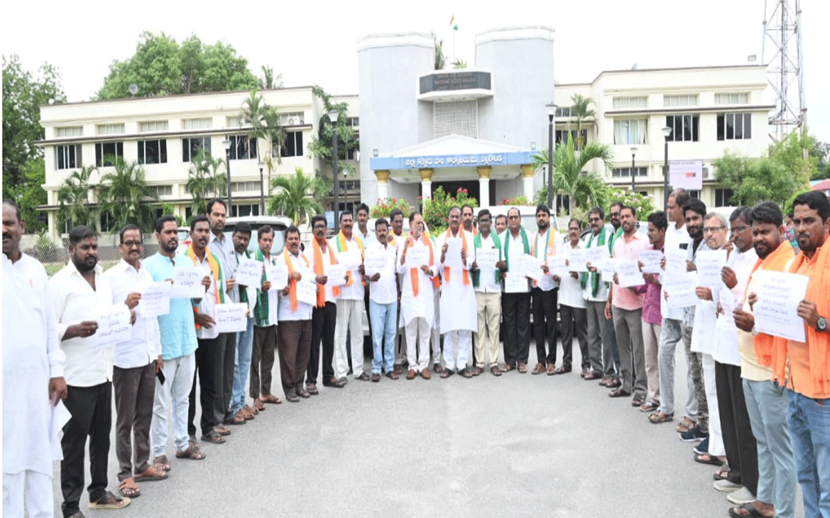 Nalgonda : రైతుల‌కు నాణ్య‌మైన విత్త‌నాలు అందించాలి : గ‌డ్డం వెంక‌ట్‌రెడ్డి