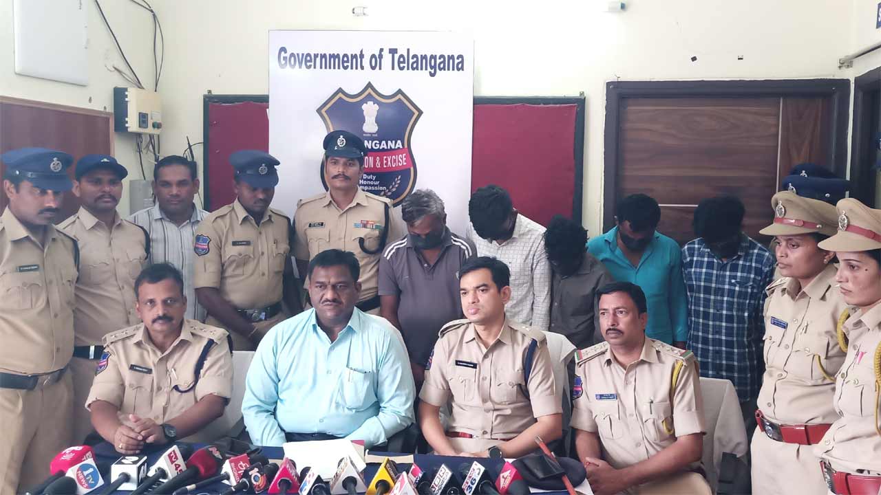 Hyderabad | అక్రమంగా గంజాయి తరలిస్తున్న ఐదుగురు అరెస్టు