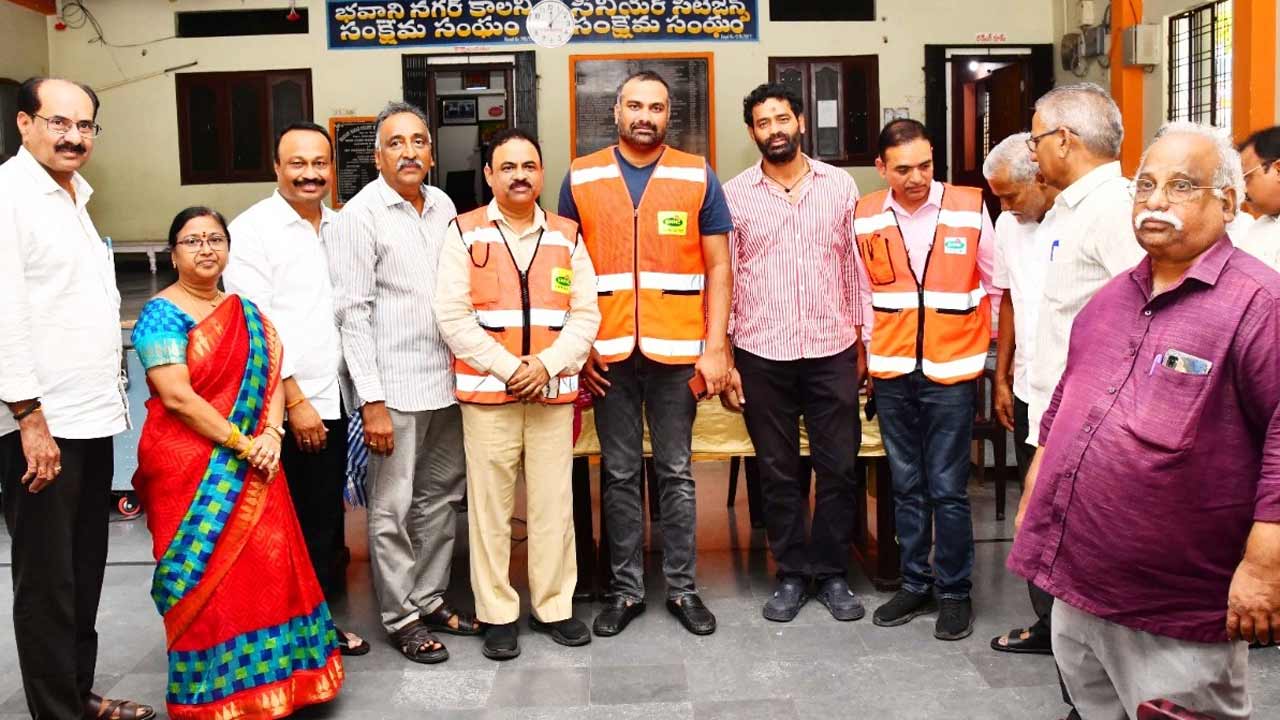 GHMC | భవానీనగర్‌ కాలనీవాసులతో జీహెచ్‌ఎంసీ కమిషనర్‌ కర్ణన్‌ ముఖాముఖి
