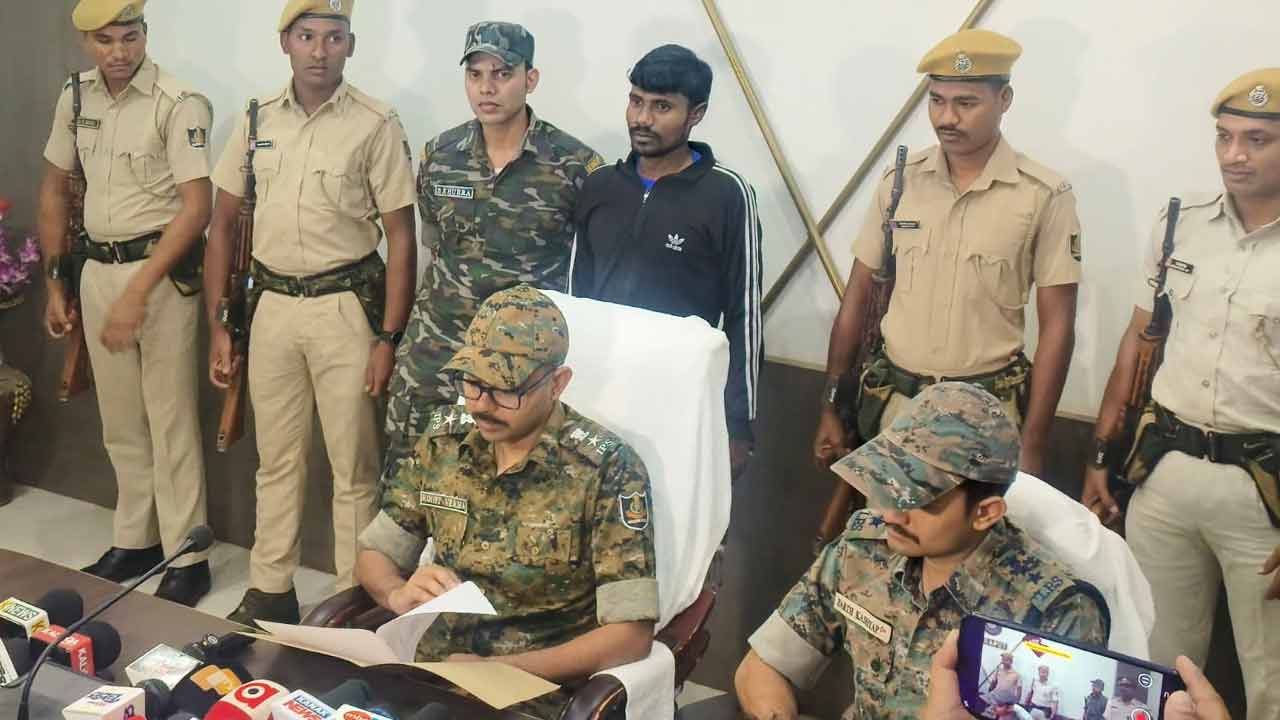 Kunjam Hidma | మావోయిస్టు కీల‌క నేత కుంజాం హిడ్మా అరెస్ట్