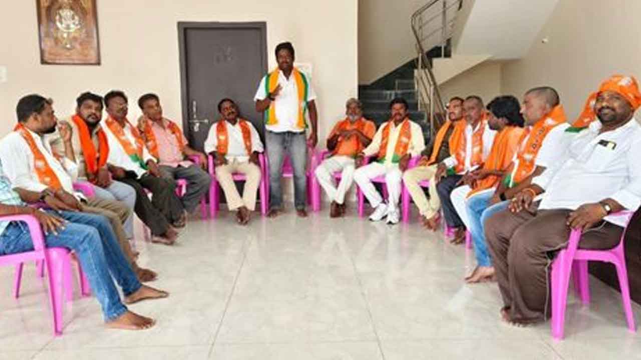 Indiramma houses | ఇందిరమ్మ ఇండ్లను నిరుపేదలకే కేటాయించాలి