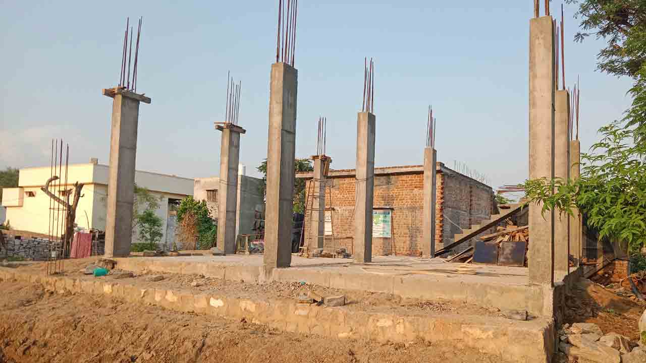 ఇందిరమ్మ ఇండ్లపై అనాసక్తి