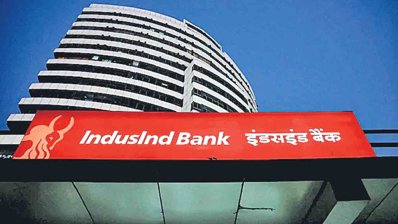 ఇండస్‌ఇండ్‌ బ్యాంక్‌లో మోసం