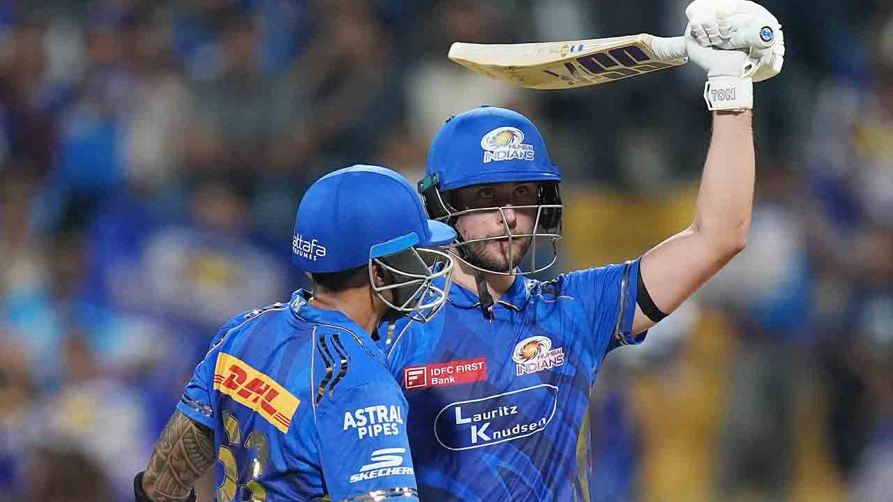 IPL 2025 | విల్ జాక్స్ హాఫ్ సెంచ‌రీ.. 15 ఓవ‌ర్ల‌కు ముంబై స్కోర్..!