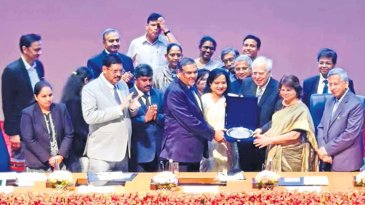 రిటైర్మెంట్‌ తర్వాత ఏ పదవీ చేపట్టను: జస్టిస్‌ ఖన్నా