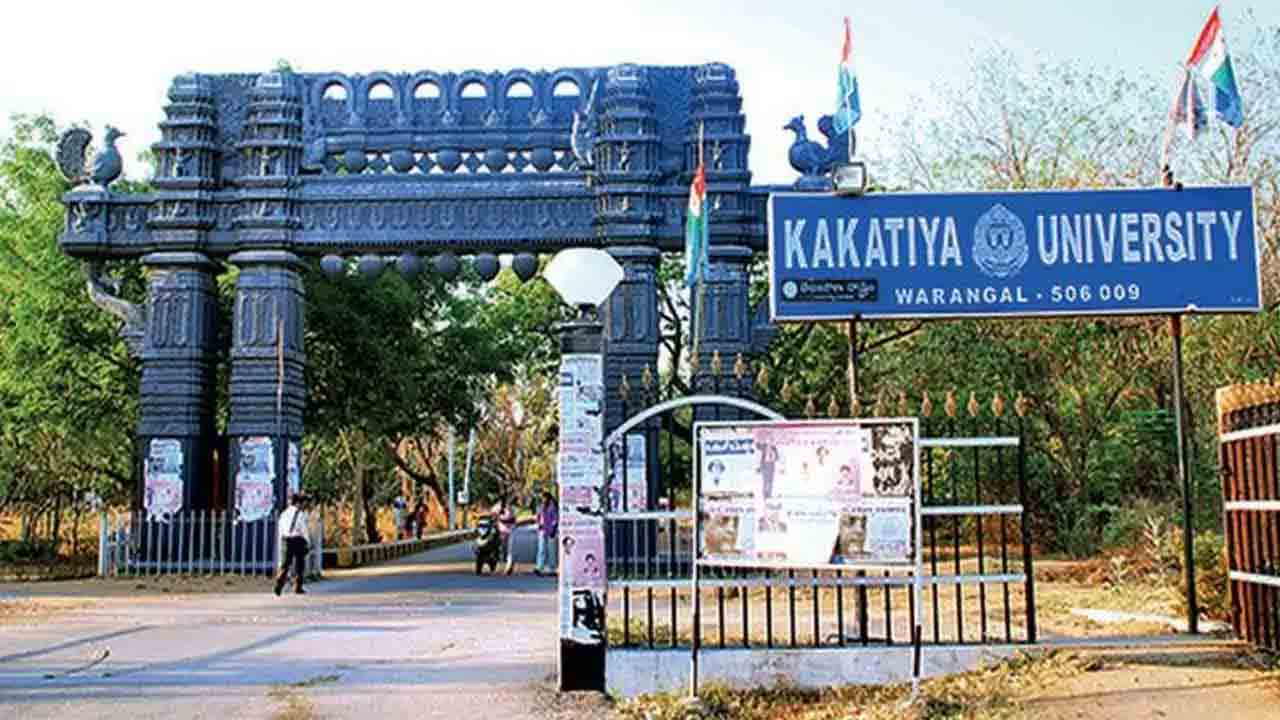 కేయూలో ఉద్రిక్తత