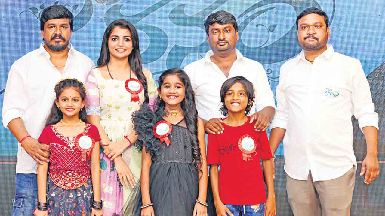 తెలంగాణ నేపథ్యంలో..