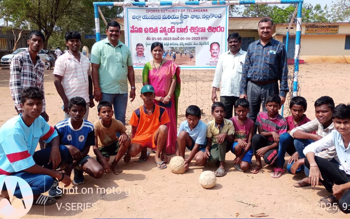 Kattangur : హ్యాండ్ బాల్ శిక్షణను సద్వినియోగం చేసుకోవాలి : హెచ్ఎం రమా