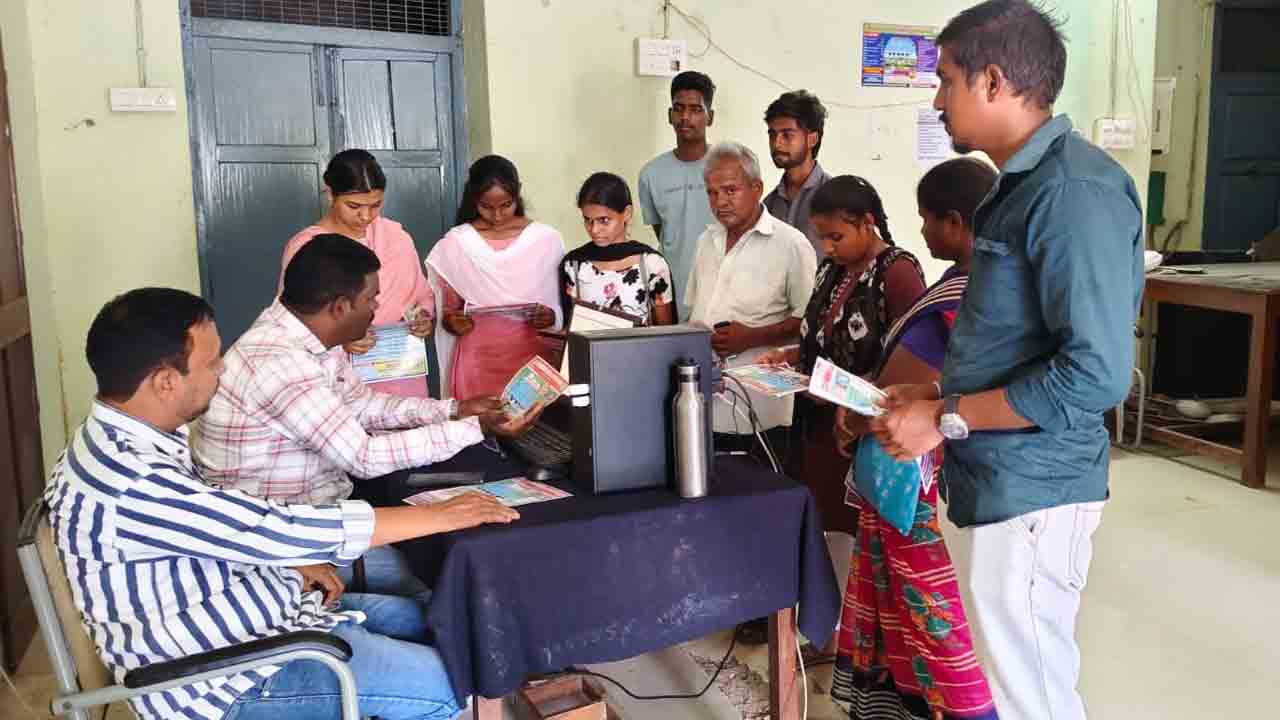 డిగ్రీ డీలా..