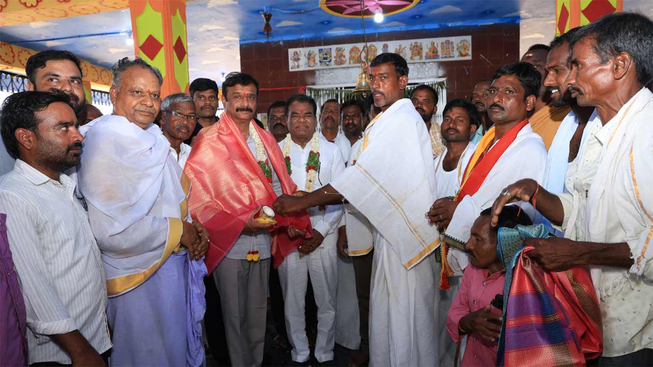 ఎక్కడికెళ్లినా కేసీఆర్‌ పాలనే కావాలని కోరుకుంటున్నారు : కొత్త ప్రభాకర్‌ రెడ్డి