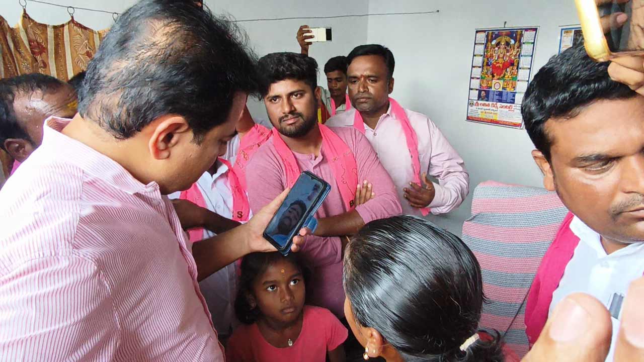 KTR | మహేశ్‌.. నిన్ను కాపాడుతా.. సౌదీలో గాయపడ్డ వ్యక్తికి వీడియో కాల్‌ ద్వారా కేటీఆర్‌ భరోసా