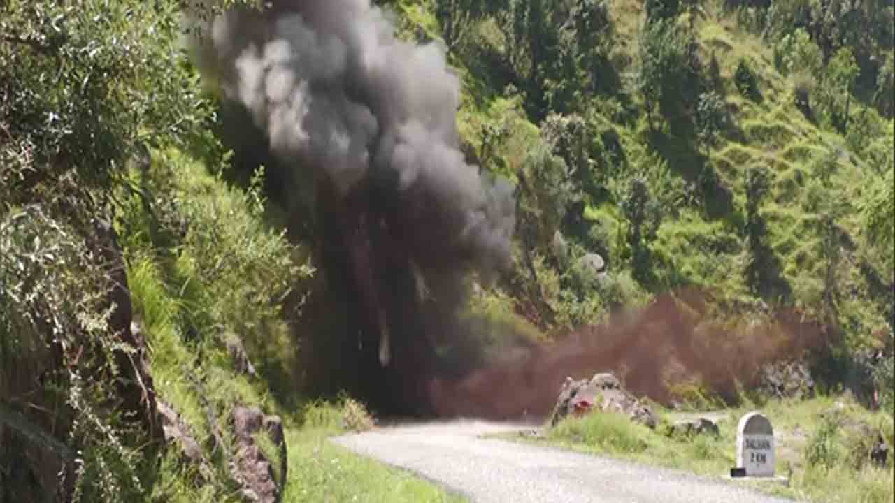 Pakistani shell | పూంచ్‌లో పాక్‌ లైవ్‌ షెల్‌.. ధ్వంసం చేసిన భారత ఆర్మీ