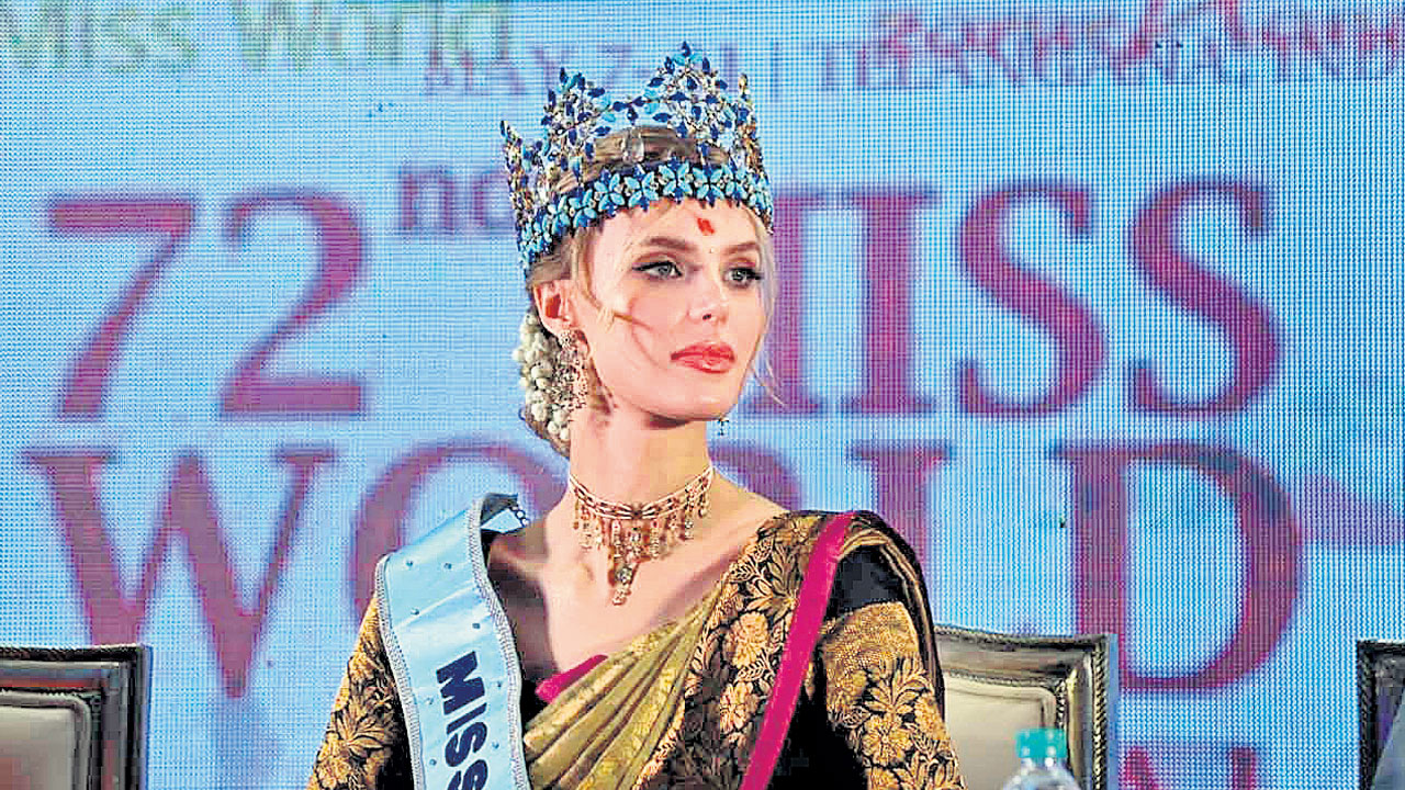 Miss World Competition | ఆమెను బద్నాం చేద్దాం.. స్పాన్సర్‌షిప్‌ వివాదాన్ని ఐఏఎస్‌ అధికారి మెడకు చుట్టేందుకు కుట్ర