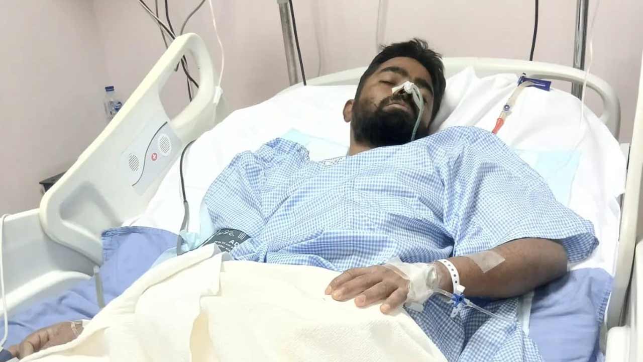 సౌదీలో రోడ్డు ప్రమాదం.. నడుము విరిగి అచేతనస్థితిలో పడివున్న తెలంగాణ కుర్రాడు