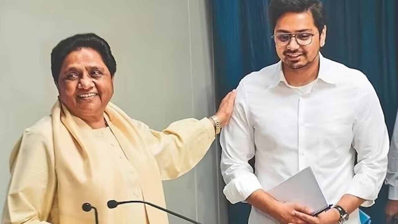 Mayawati | బీఎస్పీ చీఫ్ మాయావ‌తి కీల‌క నిర్ణ‌యం.. మేన‌ల్లుడికి కీల‌క బాధ్య‌త‌లు