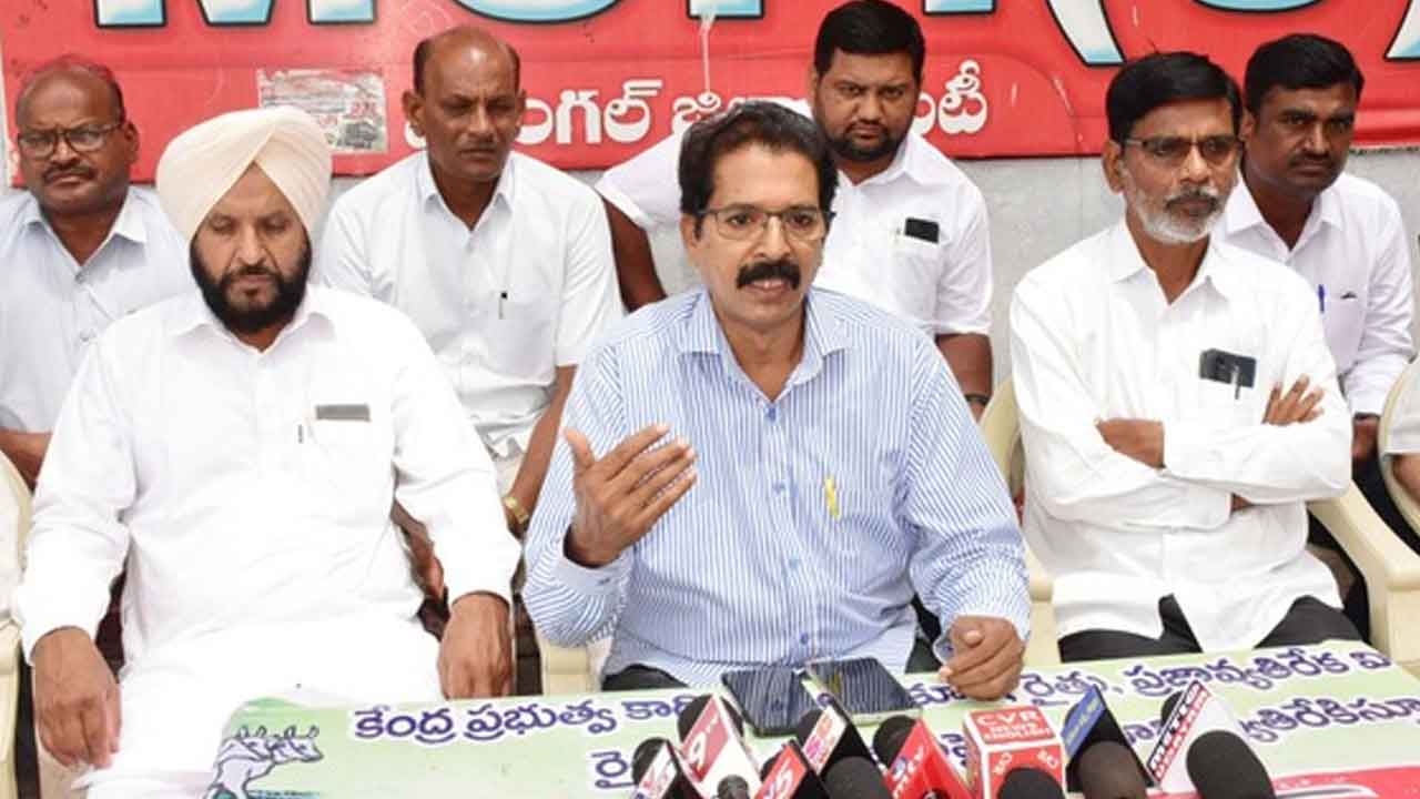 Ashok Onkar | భారత విద్యార్థులను టార్గెట్ చేస్తున్న ట్రంప్ : అశోక్ ఓంకార్
