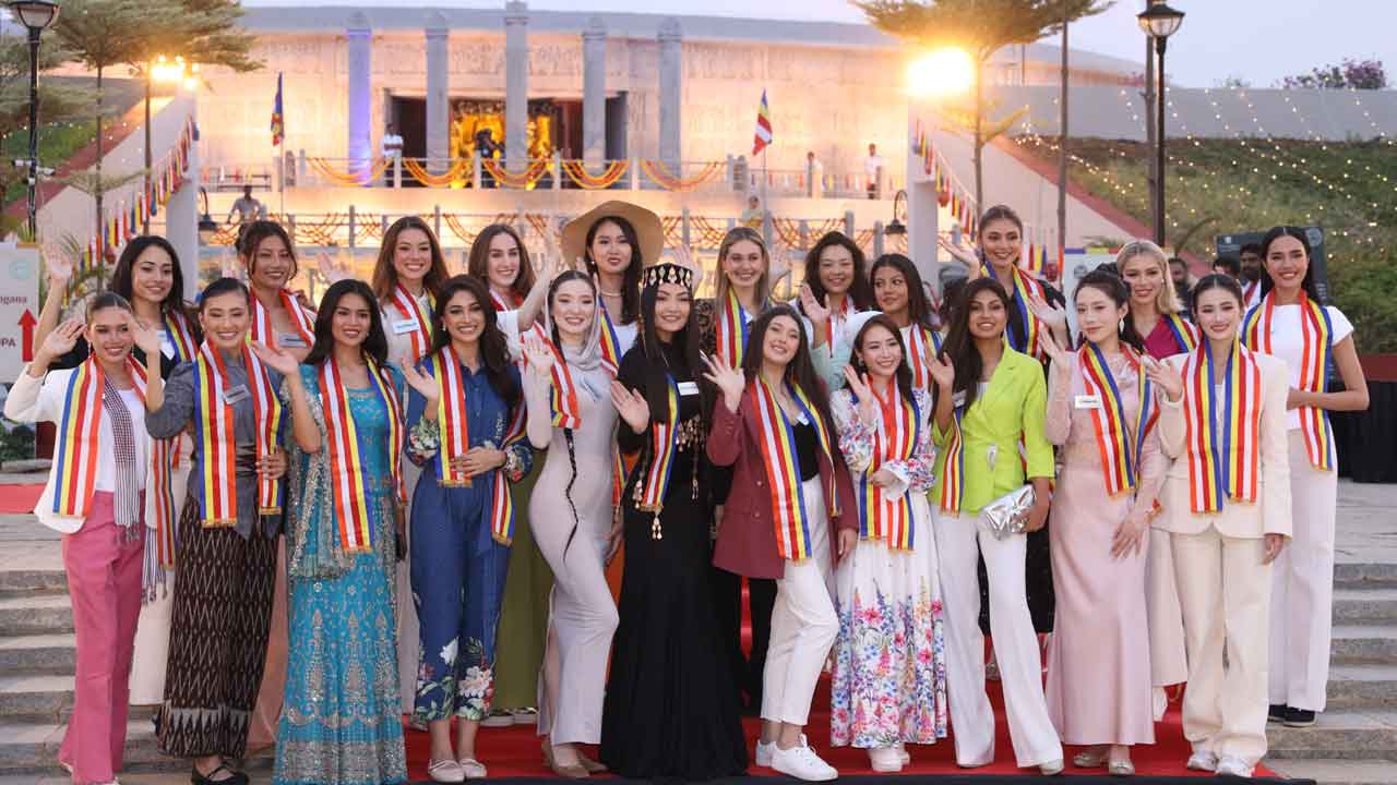 సాగర్‌ చెంత అందాల భామల పులకింత