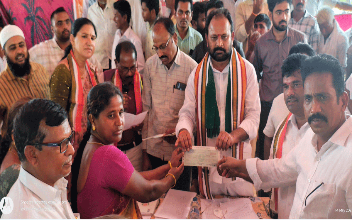 Karepalli : అర్హులు ప్ర‌తి ఒక్క‌రికి ప్రభుత్వ పథకాలు అందిస్తాం : వైరా ఎమ్మెల్యే రాందాస్ నాయక్