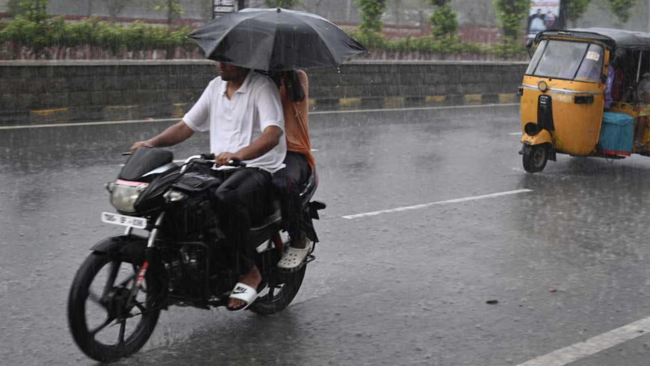 గుర్రంపోడ్‌లో 18.0 మి.మీ., తిప్పర్తిలో 14.0 మి.మీ, తిరుమలగిరి సాగర్‌లో 1.0 మి.మీ, పీఏ పల్లిలో 9.5 మి.మీ వర్షం కురిసింది.