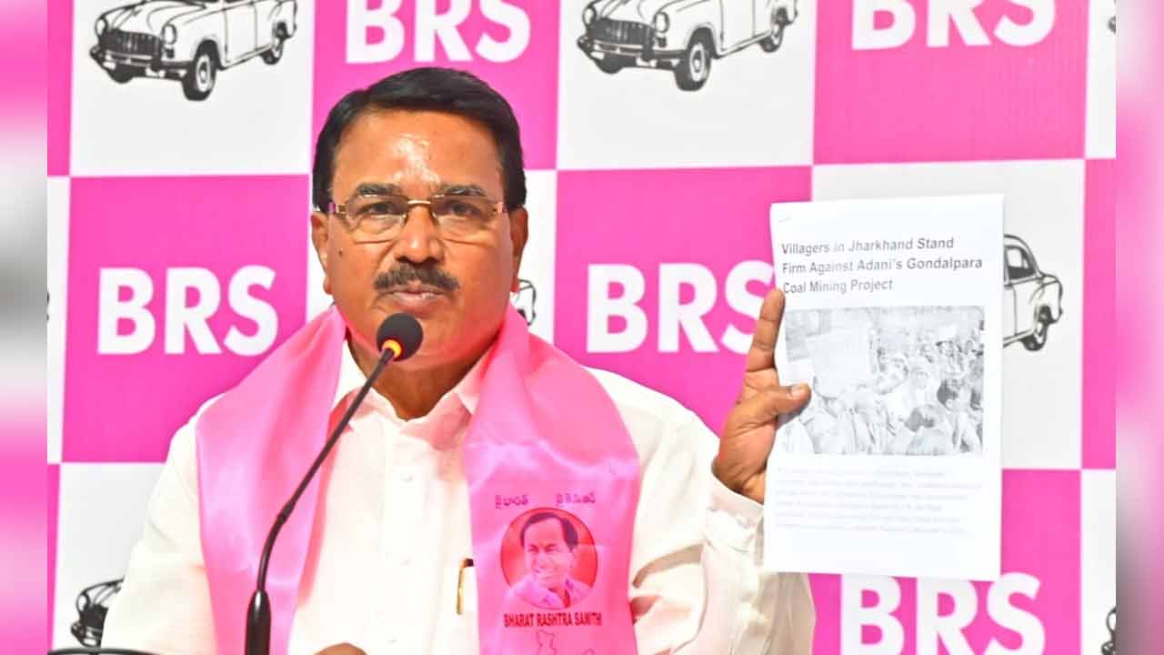 Niranjan Reddy | అహంకారం ప్ర‌ద‌ర్శిస్తే మేలు జ‌ర‌గ‌దు.. కేంద్ర‌, రాష్ట్ర ప్ర‌భుత్వాల‌పై నిరంజ‌న్ రెడ్డి ఫైర్