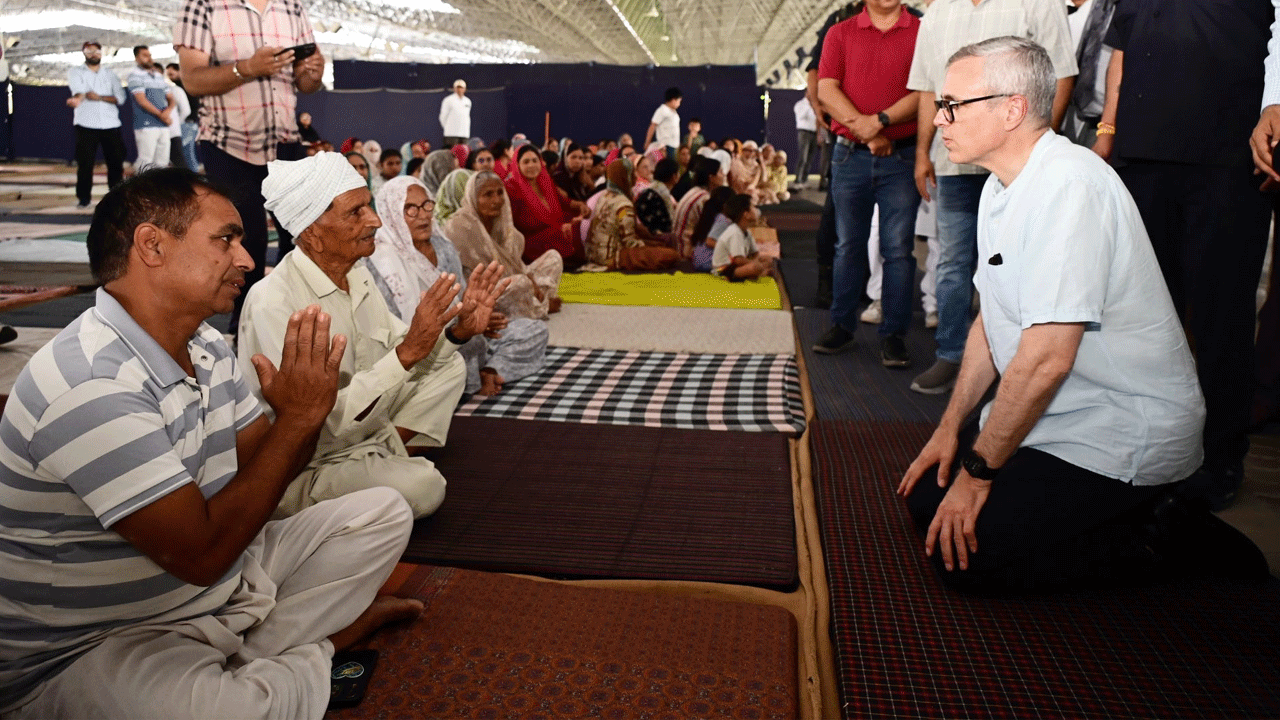 Omar Abdullah: మృతుల కుటుంబాల‌కు 10 ల‌క్ష‌ల ఎక్స్‌గ్రేషియా ప్ర‌క‌టించిన సీఎం ఒమ‌ర్ అబ్దుల్లా