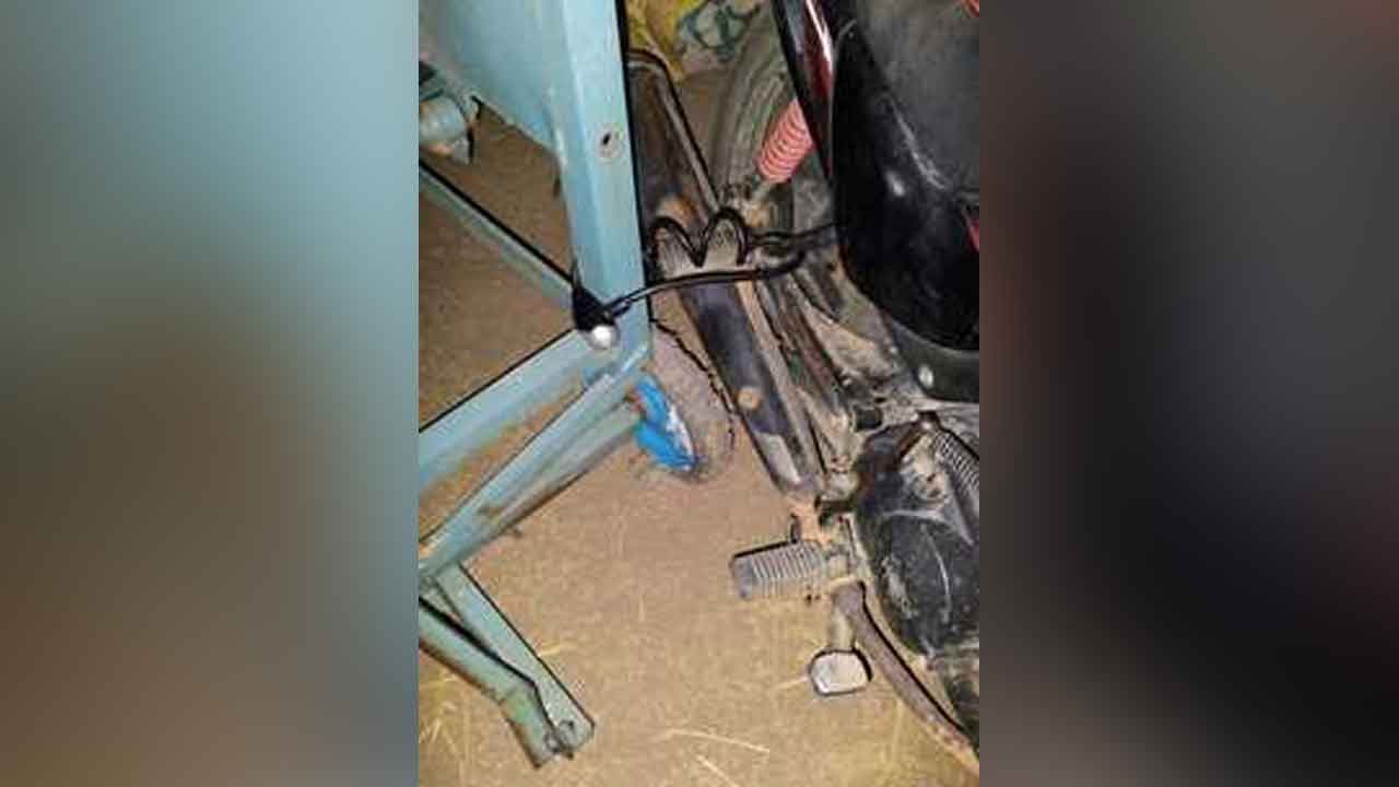 Paddy cleaner | ప్యాడి క్లీనర్‌కు తాళం వేశారు..ఇబ్బందులు పడుతున్న రైతులు