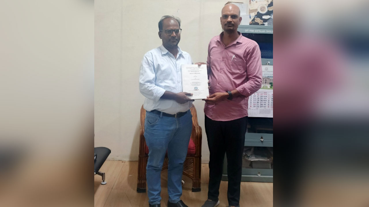 Osmania University | కొర్వి బాలకృష్ణ ముదిరాజ్‌కు ఓయూ డాక్టరేట్