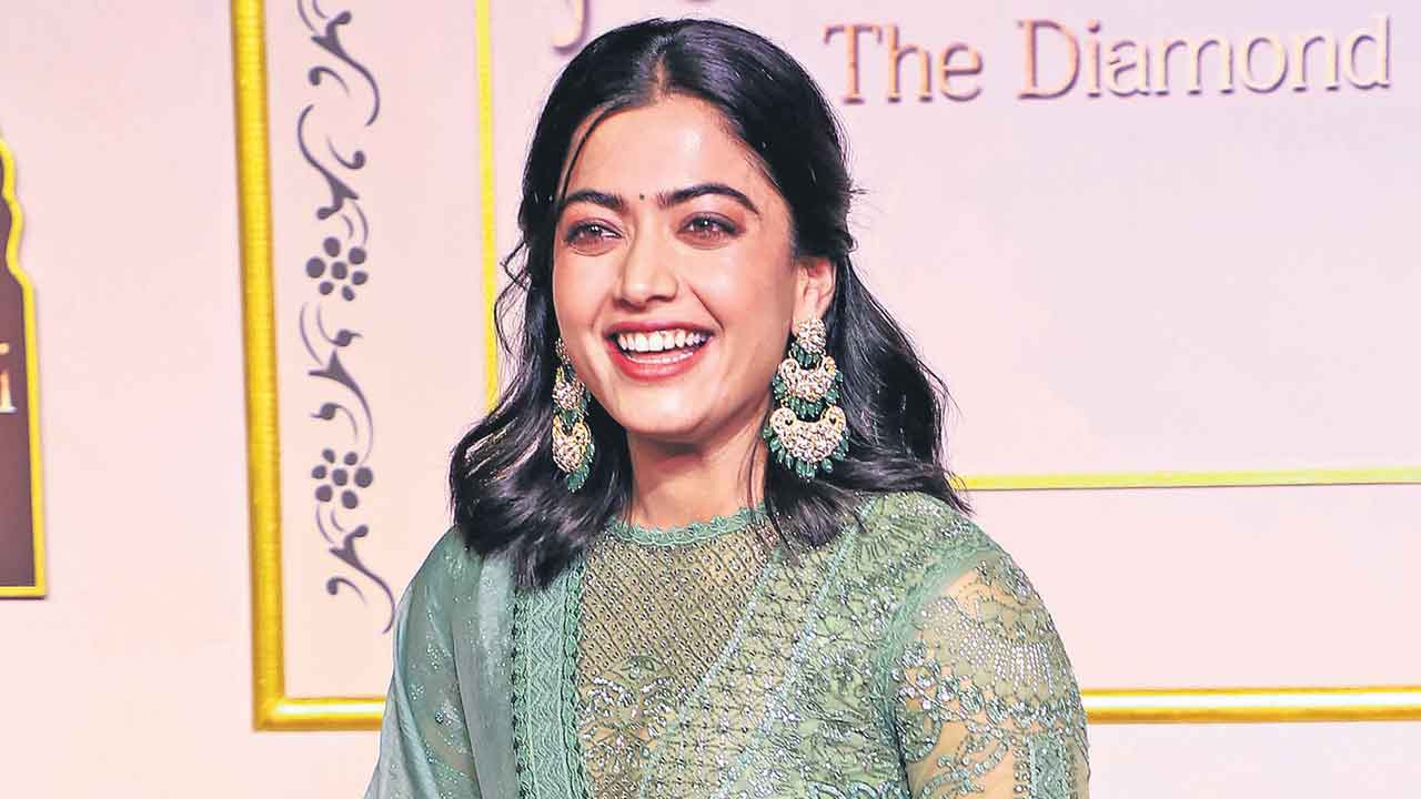 Rashmika | త‌న‌కి బ‌త‌కాల‌ని లేద‌నే బాధ‌ని ర‌ష్మిక‌తో పంచుకున్న అభిమాని.. ఏం స‌ల‌హా ఇచ్చిందంటే..!