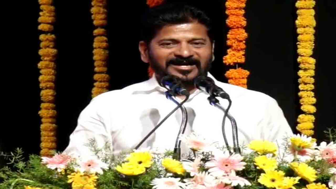 Revanth Reddy | రాష్ట్ర ఆర్థిక పరిస్థితి బాగలేదు.. రోజువారీ ఖర్చులకు నెలవారీ అప్పులు చేస్తున్నం: సీఎం రేవంత్‌