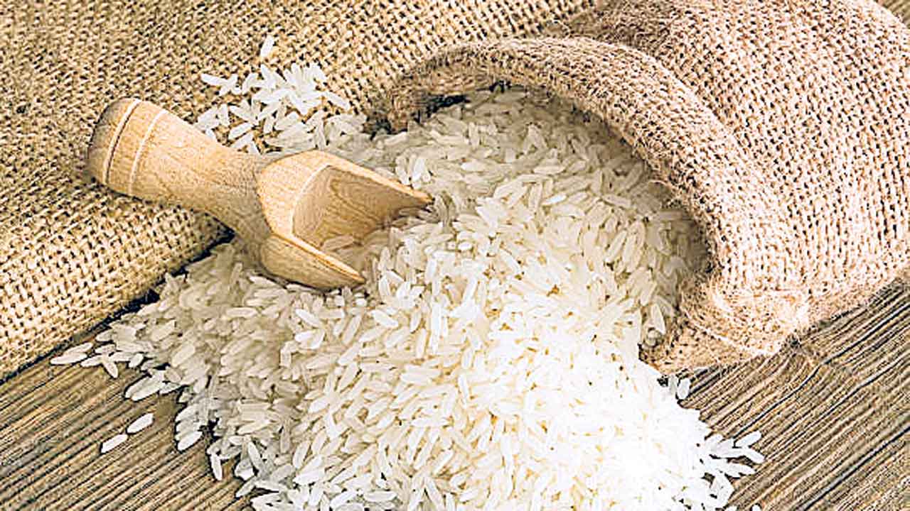 Japan | జపాన్‌లో బియ్యం సంక్షోభం.. వ్యవసాయ శాఖ మంత్రి రాజీనామా