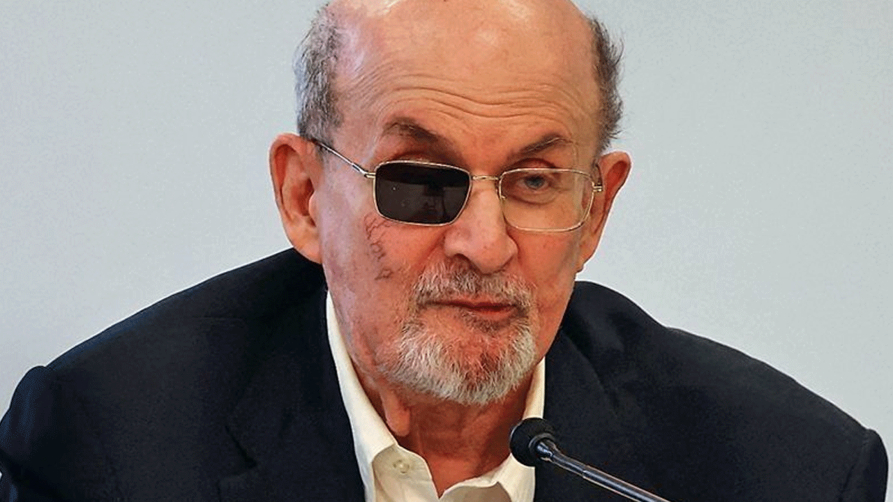 Salman Rushdie: స‌ల్మాన్ ర‌ష్దీపై క‌త్తితో దాడి.. నిందితుడికి 25 ఏళ్ల జైలుశిక్ష‌