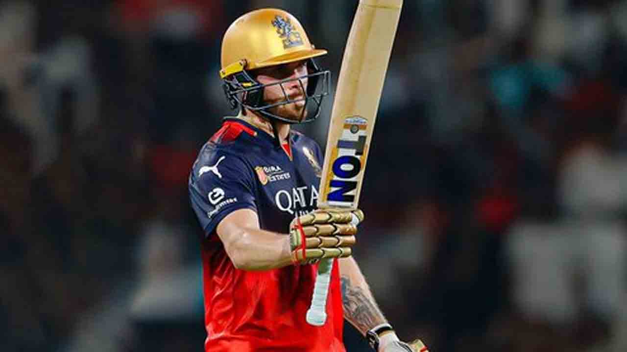 IPL 2025 | అర్ధ శ‌త‌కంతో క‌దం తొక్కిన‌ సాల్ట్.. దూసుకుపోతున్న ఆర్సీబీ స్కోర్‌బోర్డు