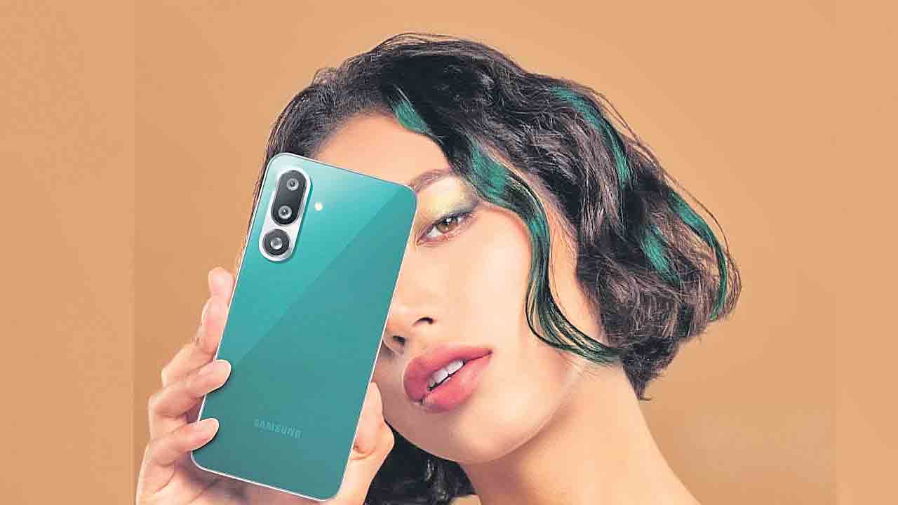 నీట్‌గా.. నాటుగా..