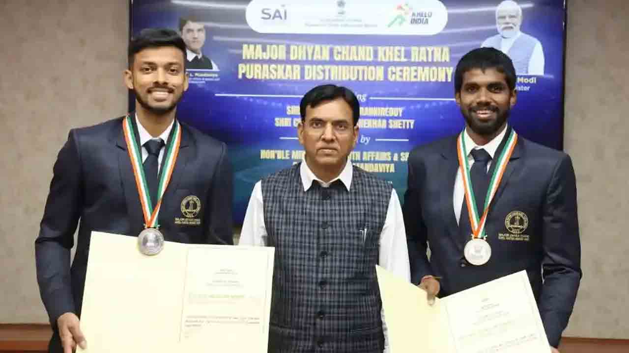 Satwik – Chirag | నిరీక్ష‌ణ‌కు తెర‌.. ధ్యాన్ చంద్ ఖేల్ ర‌త్న అవార్డు స్వీక‌రించిన సాత్విక్ – చిరాగ్