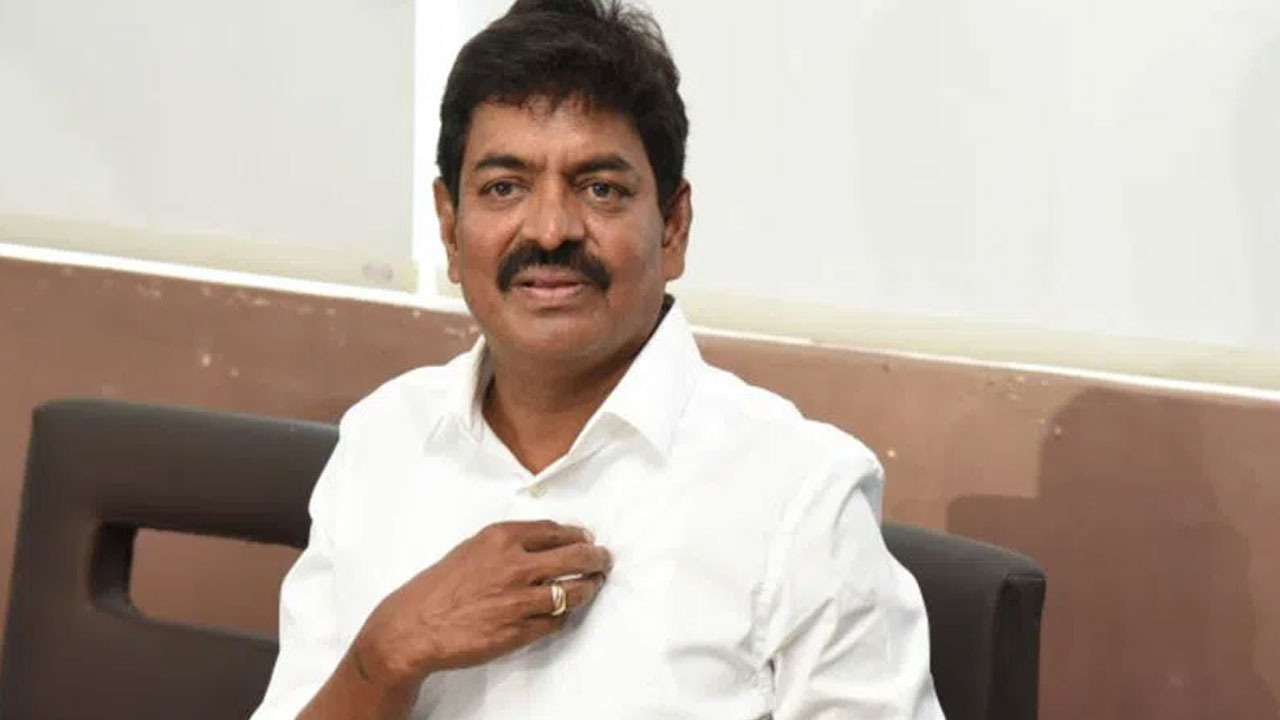 Shivaji Raja | ఈ న‌టుడు న‌క్స‌లైట్ అవుదామ‌ని అనుకున్నాడ‌ట‌..స్ట‌న్నింగ్ విష‌యాలు చెప్ప‌డంతో అంతా షాక్