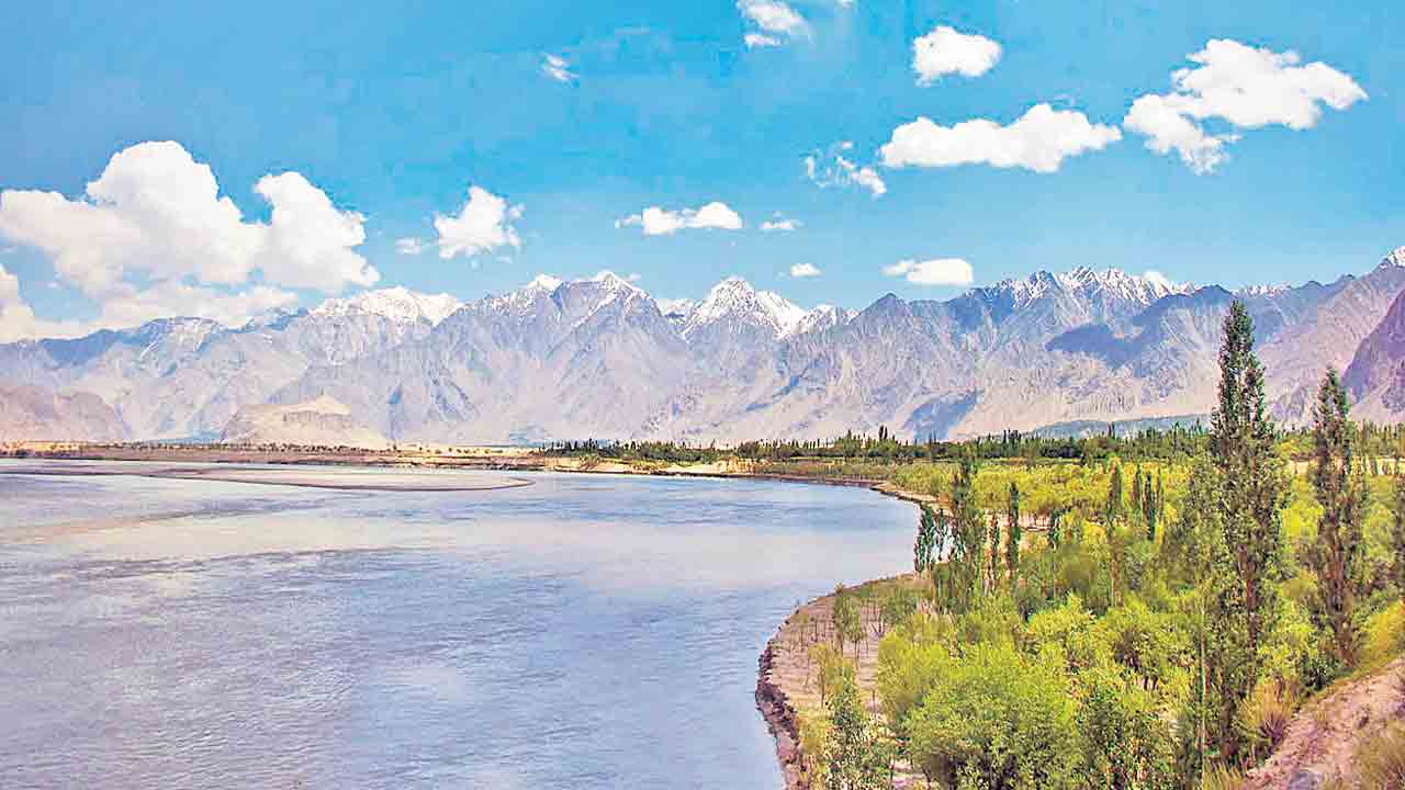 నీళ్ల నిలుపుదల ఎంత సాధ్యం?