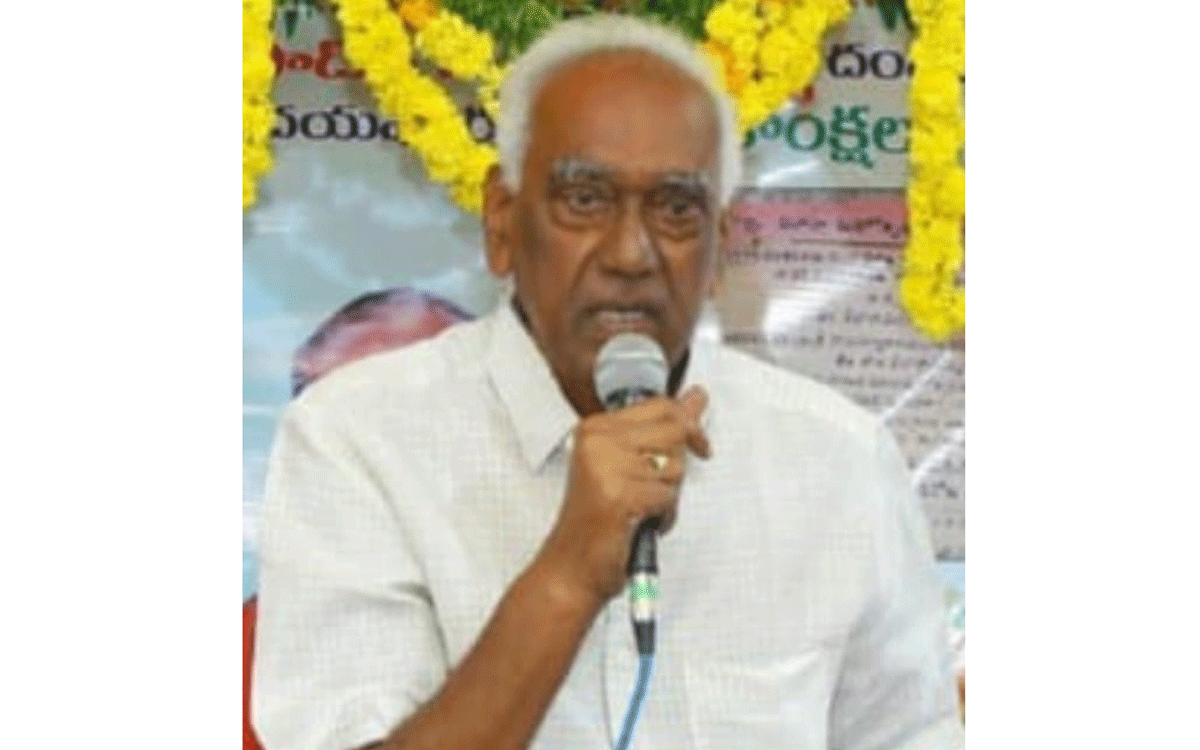 Kodada : ప్రభుత్వ ఉద్యోగులు, పెన్షనర్ల పట్ల సీఎం వ్యాఖ్యలు బాధాకరం : రావెళ్ల సీతారామయ్య