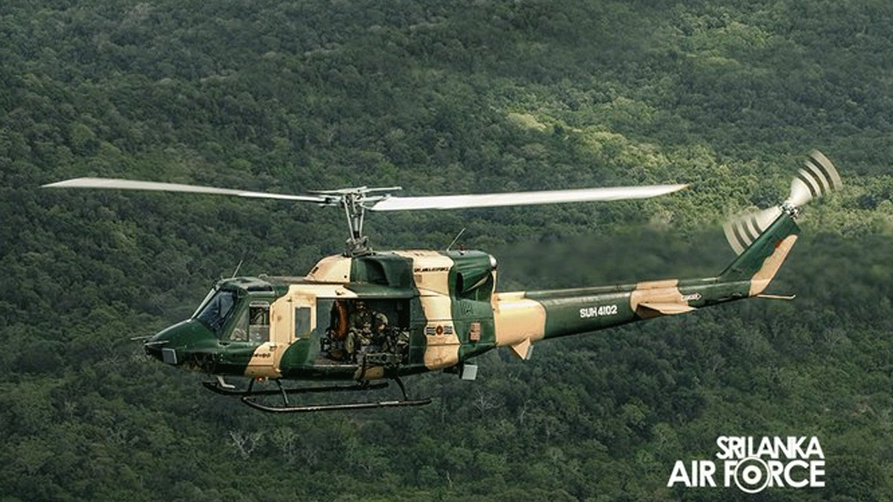 Helicopter crash:  శ్రీలంకలో హెలికాప్టర్ ప్రమాదం.. ఆరుగురు మిలిటరీ సిబ్బంది మృతి