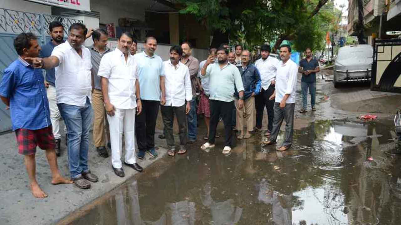MLA Sudheer Reddy | వరద ముంపు ప్రాంతాల్లో పర్యటించిన ఎమ్మెల్యే సుధీర్ రెడ్డి