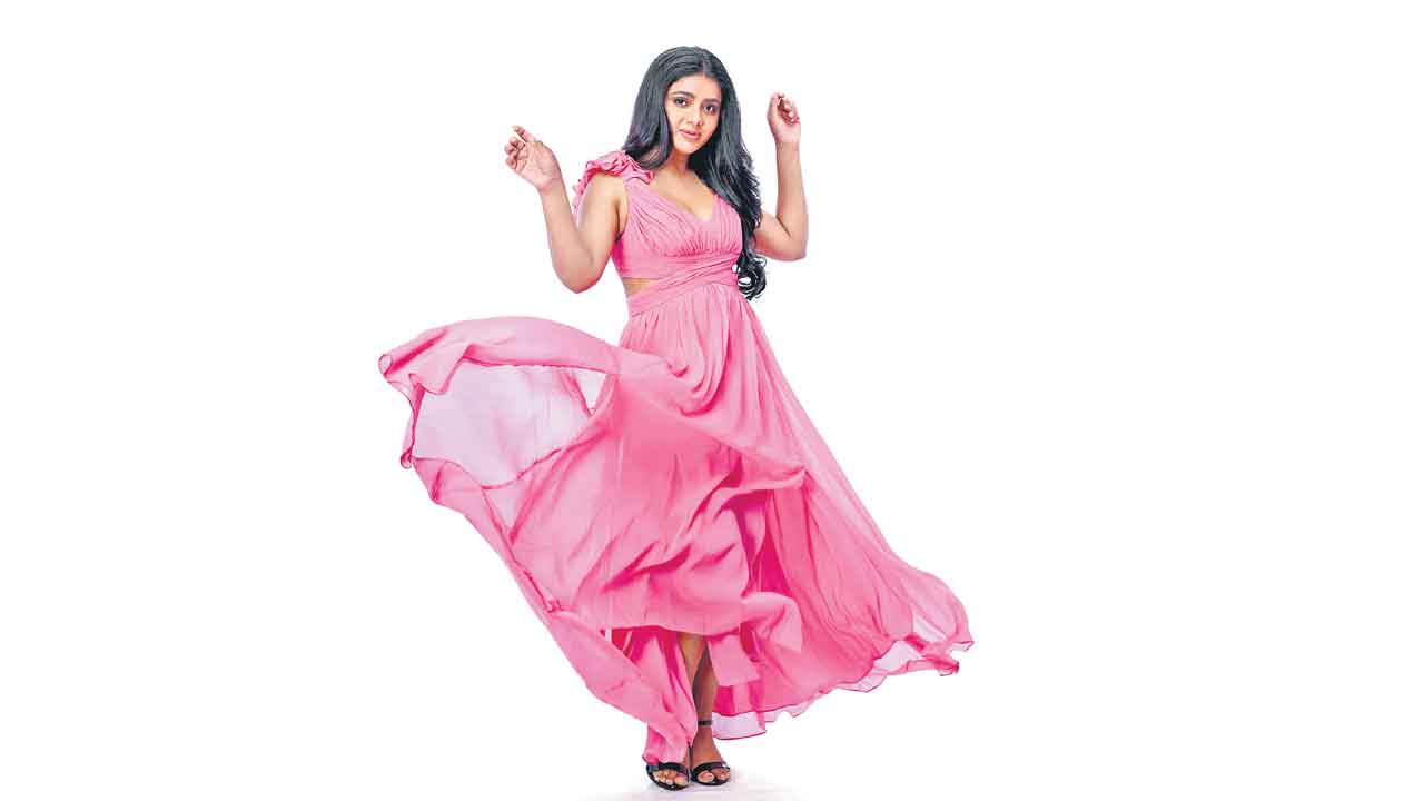 బహుముఖ ప్రజ్ఞాశాలి సుమయారెడ్డి