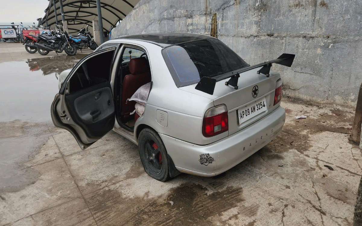 Yadagirigutta : యాదగిరిగుట్టపై సురక్షా ఉద్యోగుల చేతివాటం