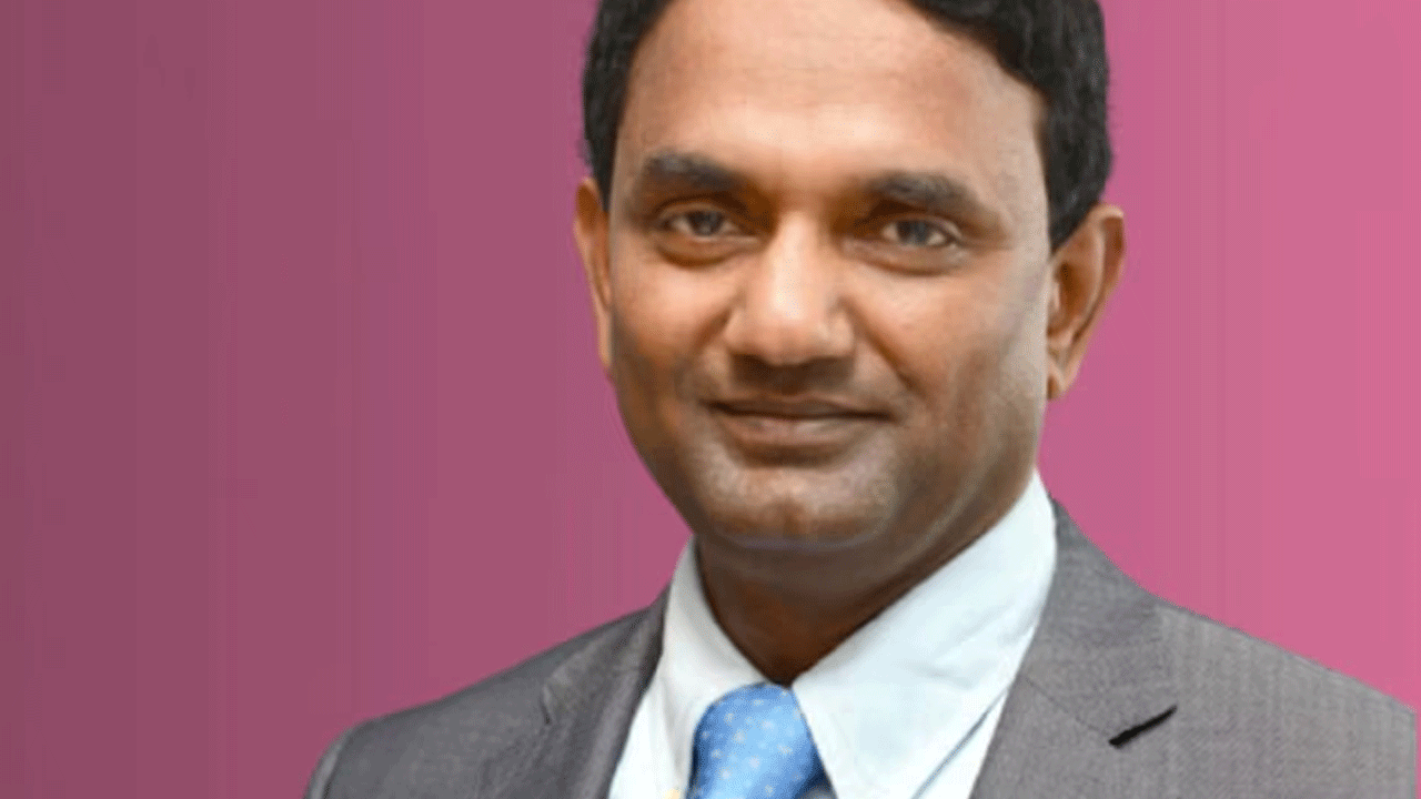 TCS CEO: టీసీఎస్ సీఈవో కే శ్రీనివాస‌న్ ఏడాది జీతం 26.52 కోట్లు