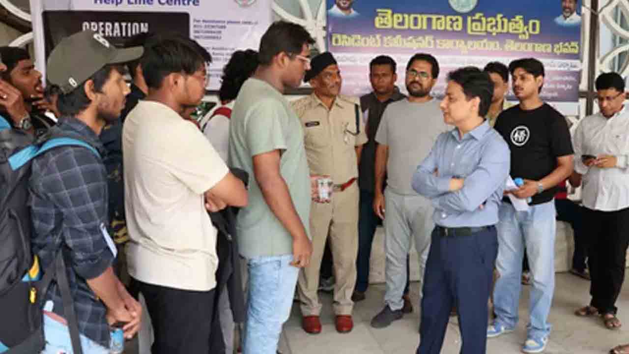 Telangana people | సరిహద్దు రాష్ట్రాల నుంచి ఢిల్లీకి 162 మంది తెలంగాణ వాసులు