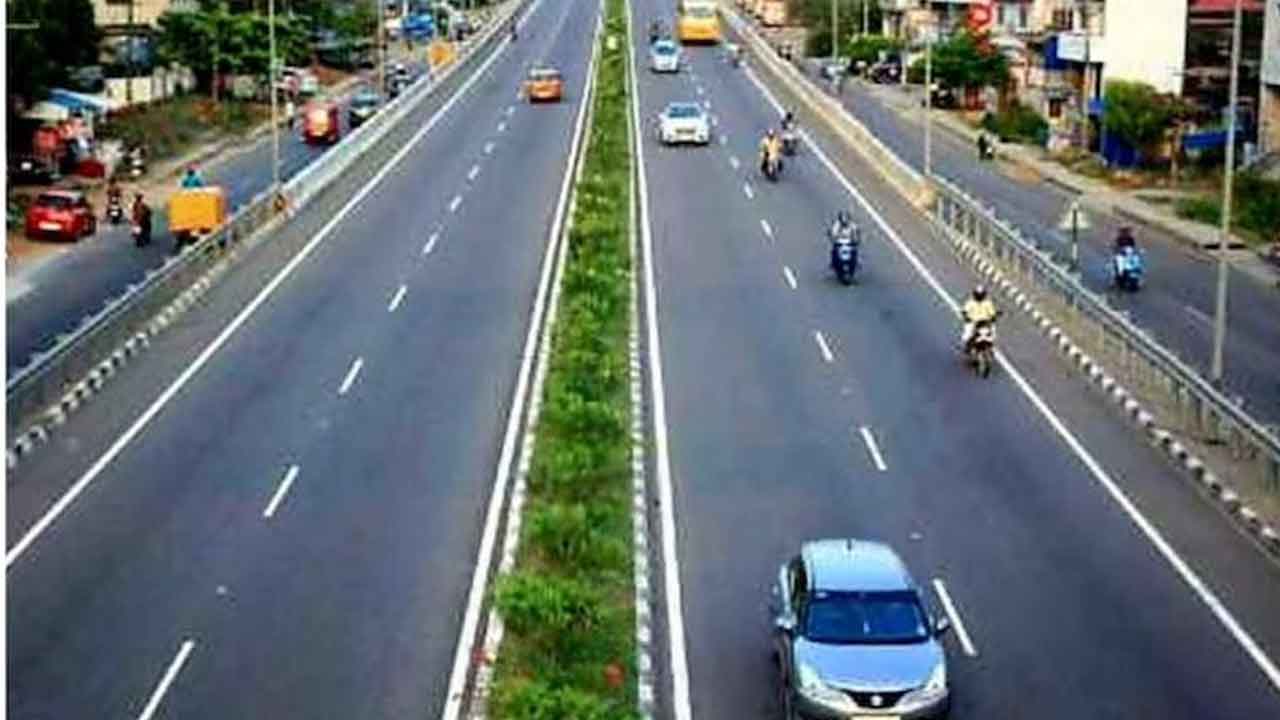 National Highways | జాతీయ రహదారులపై ఉచిత సేవలు.. టోల్‌ ఫ్రీ నంబర్‌ 1033కి కాల్‌ చేస్తే పరిష్కారం