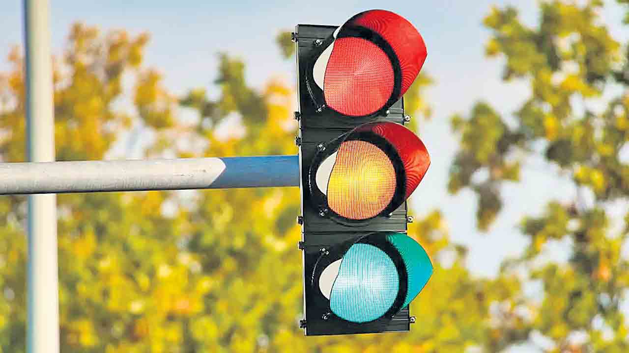 ట్రాఫిక్‌ ఉల్లంఘనల కట్టడికి టాస్క్‌ఫోర్స్‌