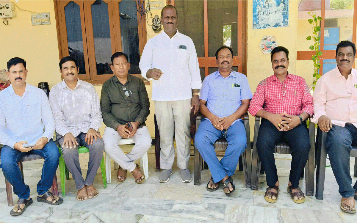 Bonakal : ఉపాధ్యాయ‌ శిక్షణ‌ తరగతులను ఒక పూట‌ నిర్వహించాలి : టీఎస్ యూటీఎఫ్‌