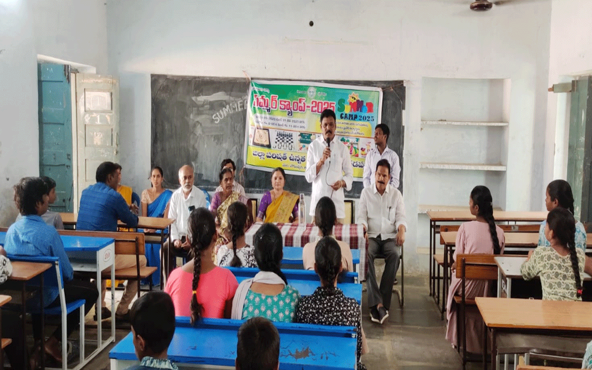 Choutuppal : సమ్మర్ క్యాంప్‌లను సద్వినియోగం చేసుకోవాలి : ఉబ్బు వెంకటయ్య